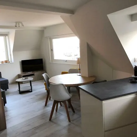 De Haan شقة دي هان